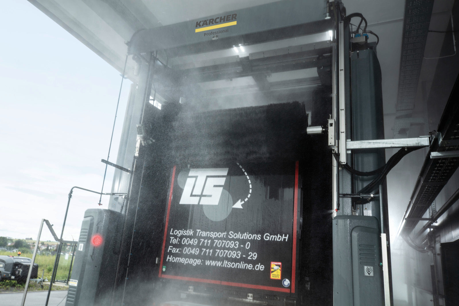 SYSTÈME DE LAVAGE POUR VÉHICULES UTILITAIRES TB 46